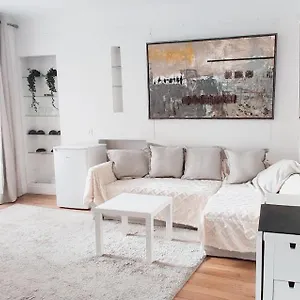 luxueux-appartement-sur-jardin.fr-paris.fr/